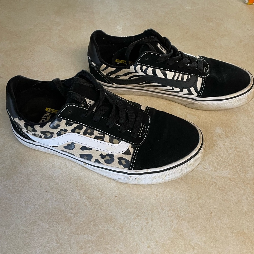 Women’s Animal Print Vans Sneakers, Size 7.5